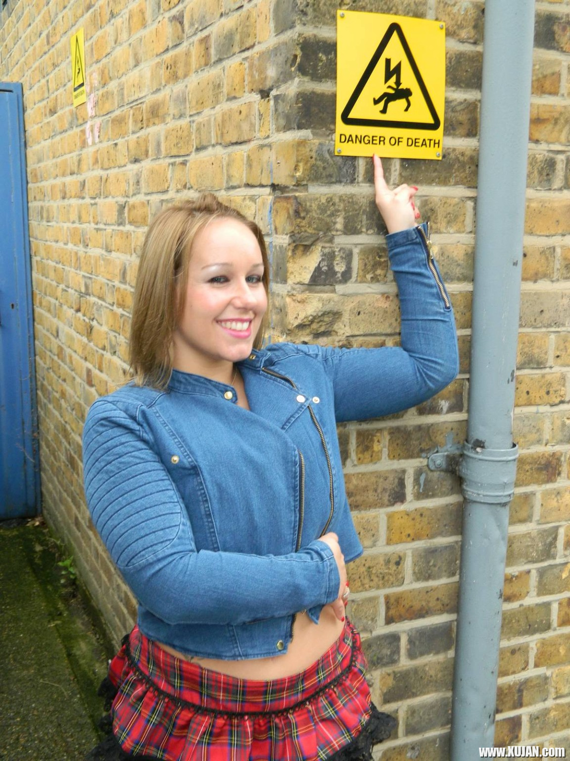 Sexy Ashley Riders daring flashing and public exposure - Photo #906748