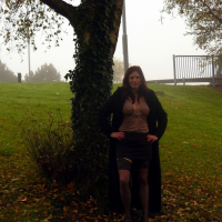 Amateur MiLF on a day out at the local park