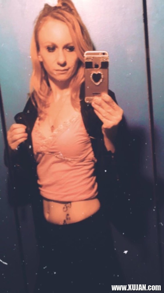 Mina Fuk Bina - Photo #913627