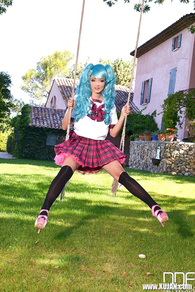 Cosplaying hottie Lucie Wilde shows off her massive hooters outside - Photo #916714