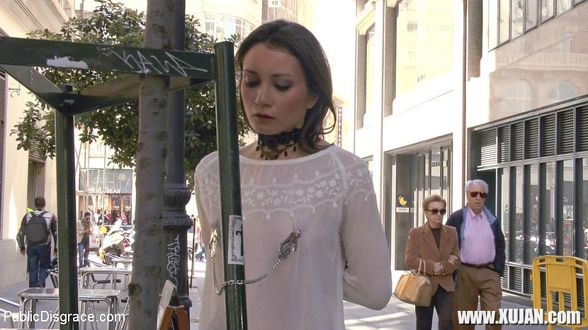 Valentina Bianco is public exposed and humiliated with double fu - Photo #917585