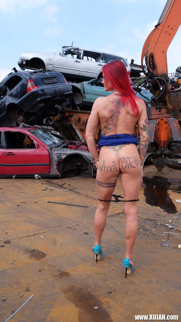 Horny redhead Julia Exclusiv gets plundered by shady guys in garbage yard - Photo #944633