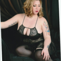 Gemma Graves Burlesque