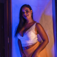Smoking hot Sofia Lee gets her cunt pleased with a tongue and dick