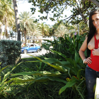 Bootylicious latina babe Valerie Kay slipping off her jeans outdoor