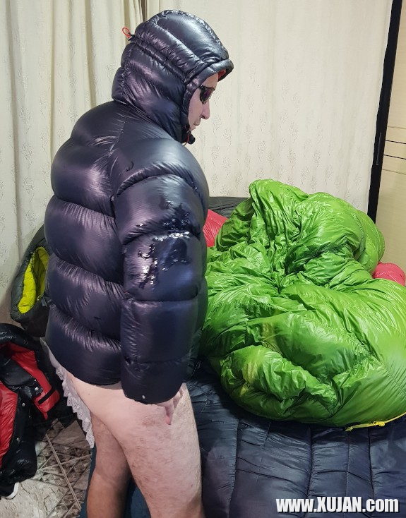 Cum My Down Jackets - Photo #960302
