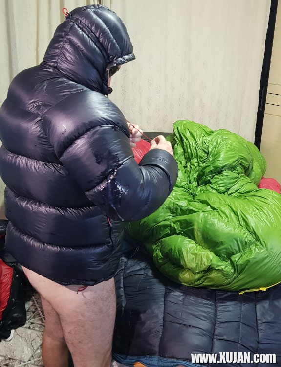 Cum My Down Jackets - Photo #960303