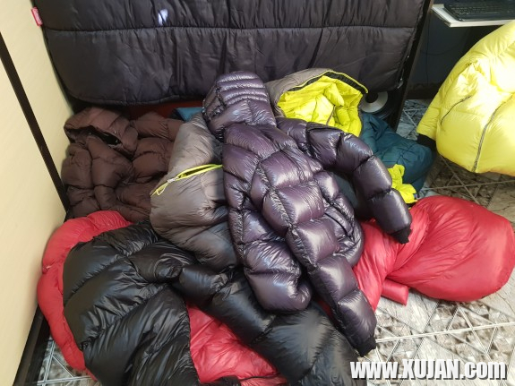 Cum My Down Jackets - Photo #960316