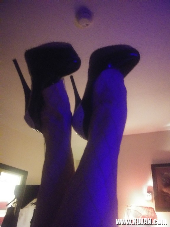 Koos Love Affair with Shoes Pedis - Photo #965685