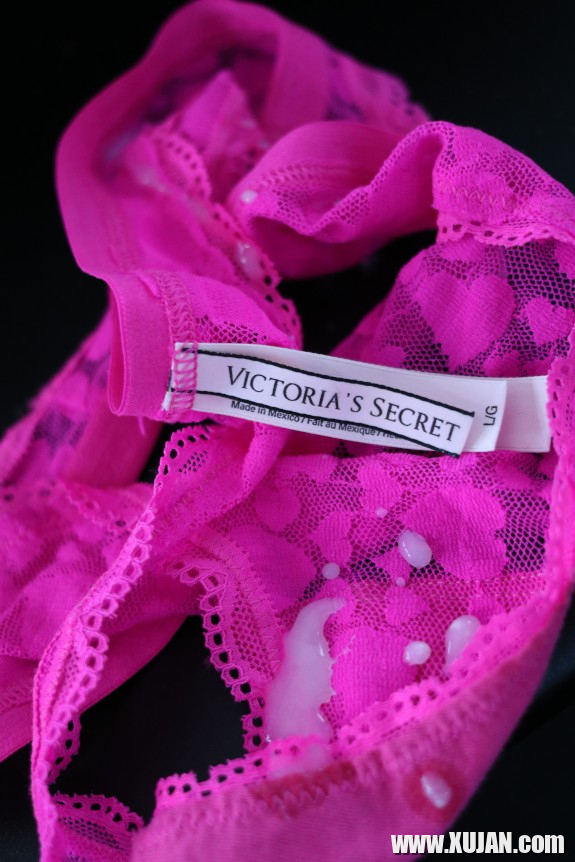 Me and panties cum Victoria Secrets - Photo #971899