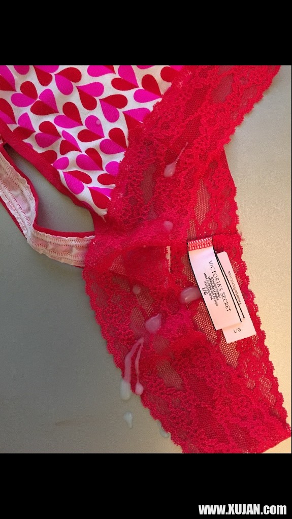 Me and panties cum Victoria Secrets - Photo #971910