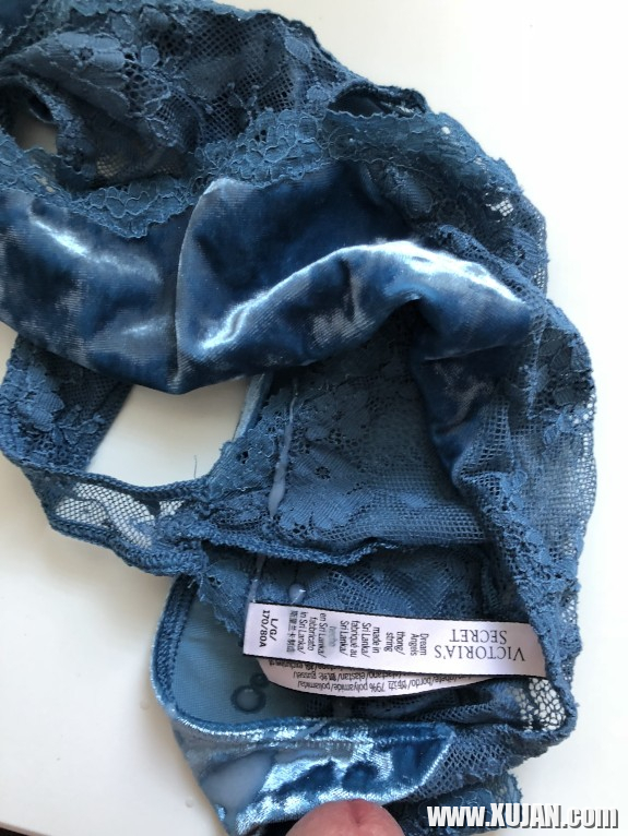 Me and panties cum Victoria Secrets - Photo #971918