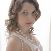 Glammed up teenie plugs pussy with a huge dildo