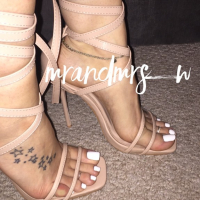 Mrs W Sexy White Gloss Pedi krunkner ev sandalner khaghal