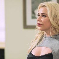 Busty blonde cheerleader Spencer Scott gets shagged by lucky Apollo Banks