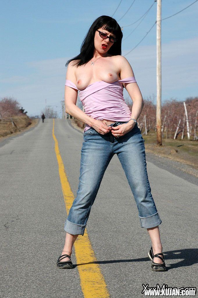 Pictures of XXX Mina fingering herself on the road - Photo #983792