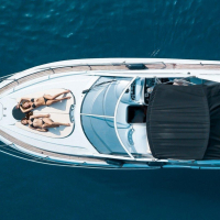 Isizzu Marylin Crystal and Ginebra Bellucci making love on the yacht