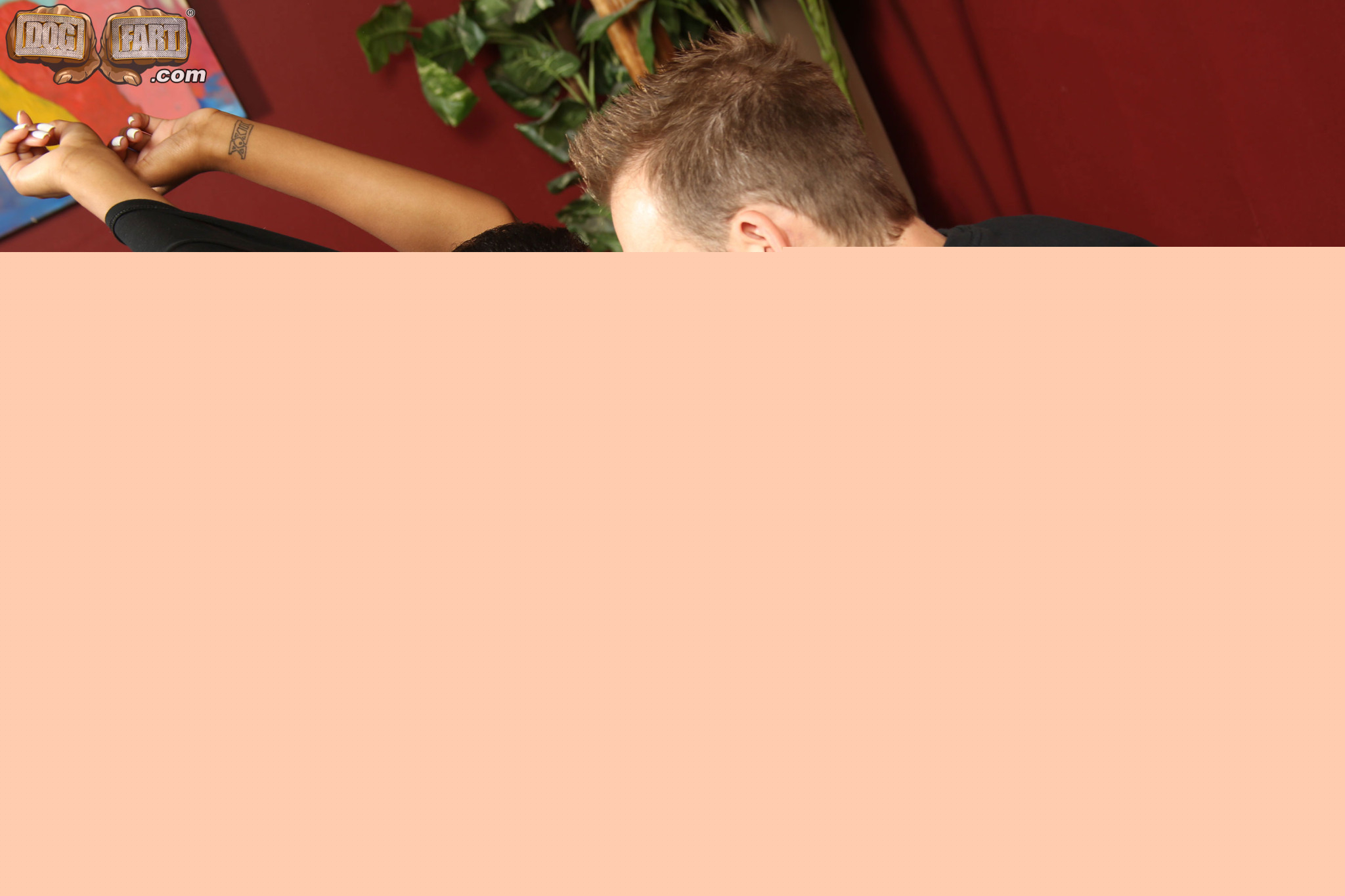 Hot black secretary banged by her white boss in the office - Photo #1273345
