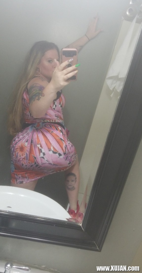 Cheating slut loves big black cocks in her pussy - Photo #1293375