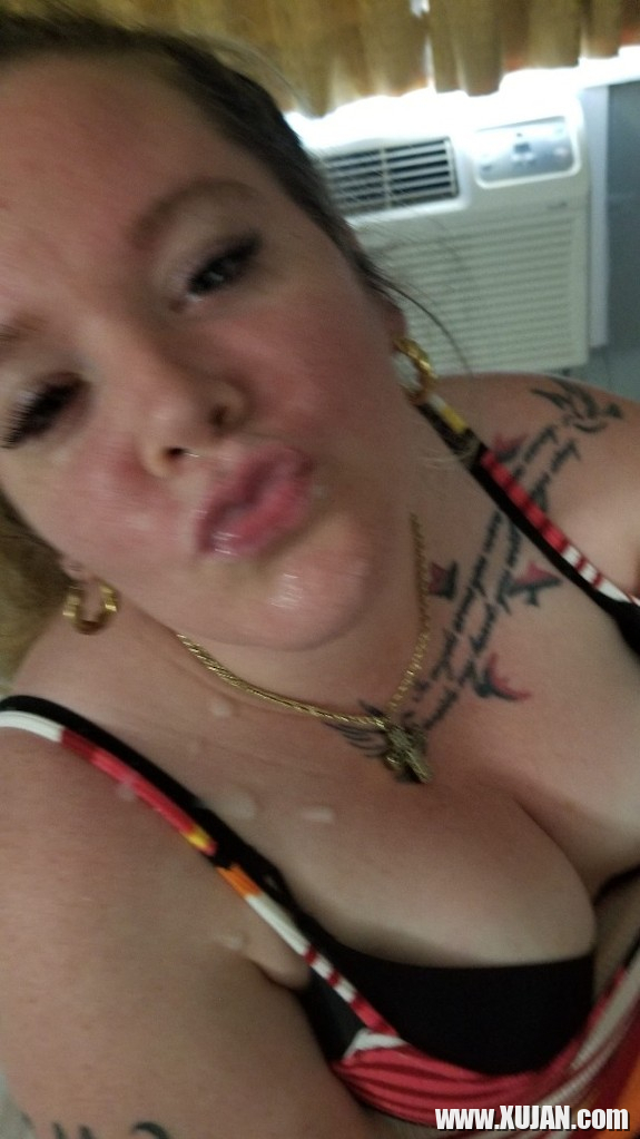 Cheating slut loves big black cocks in her pussy - Photo #1293383