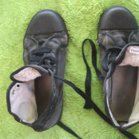 Temporarly for sale my beloved ConverseSaled