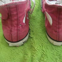 Temporarly for sale my beloved ConverseSaled