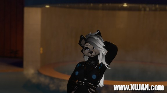 PoolSide Wolf - Photo #1002332