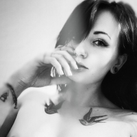Titties ev Ass