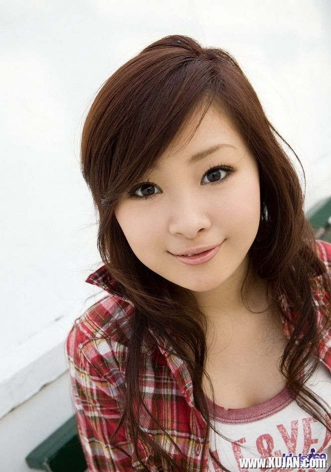 Sexy asian teen Suzuka Ishikawa posing shows pussy - Photo #1009854