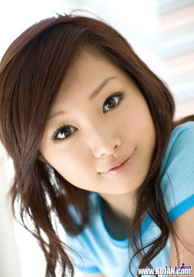 Gorgeous asian teen Suzuka Ishikawa nude shows ass - Photo #1009864
