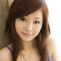 Sexy pornstar Suzuka Ishikawa up close and personal