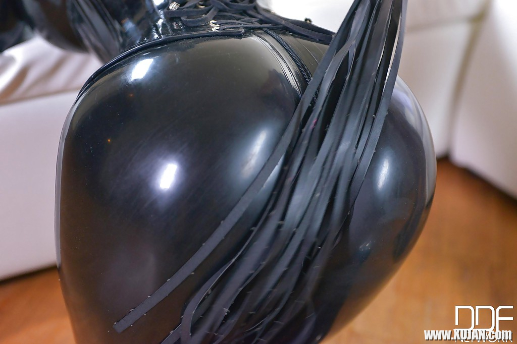 Hot Kayla Green and Latex Lucy shoot exciting BDSM action flick - Photo #1019767