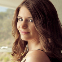 Alice March naughty teen posing