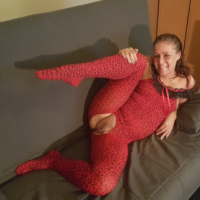 Lil Mama n bats ker karmir hovazi tpagrutyamb