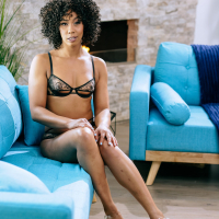 Black beauty Misty Stone pumped with black rod