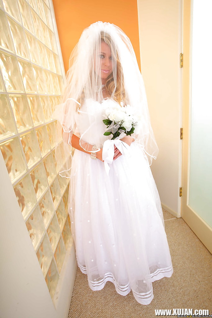 Stunning bride Brynn Tyler strips off sexy white lingerie and stockings - Photo #1029589