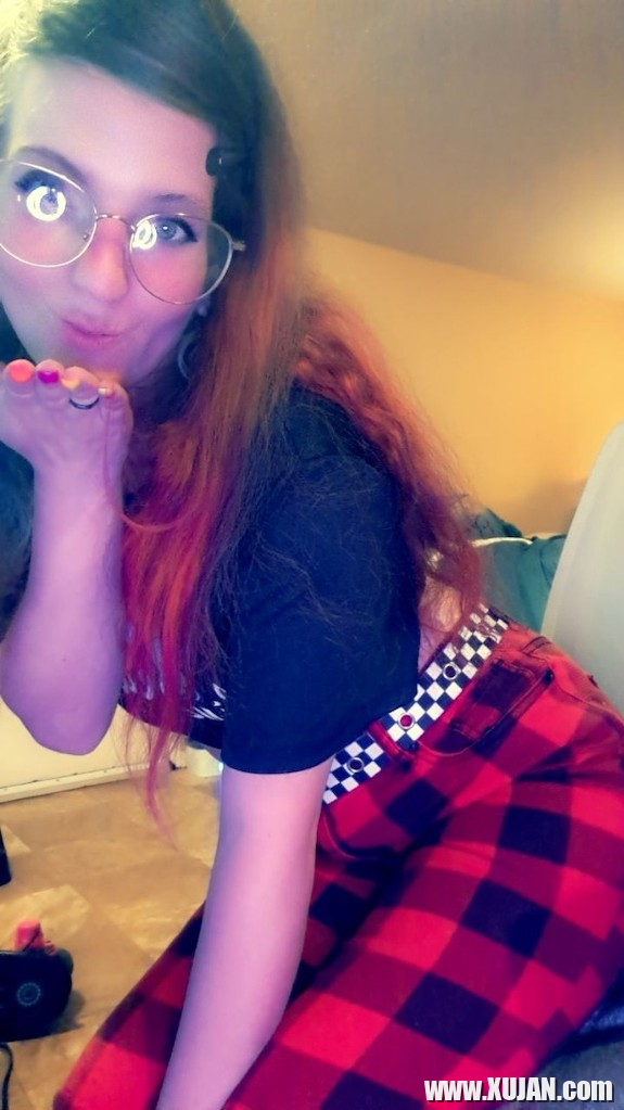 Stoner Rocker Kinda Day - Photo #1033078