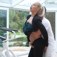 Karol Lilien fits her Mans Pole deep inside her