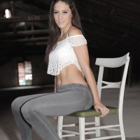 Brunette Euro babe Carolina Abril shedding yoga pants to pose for nude pics