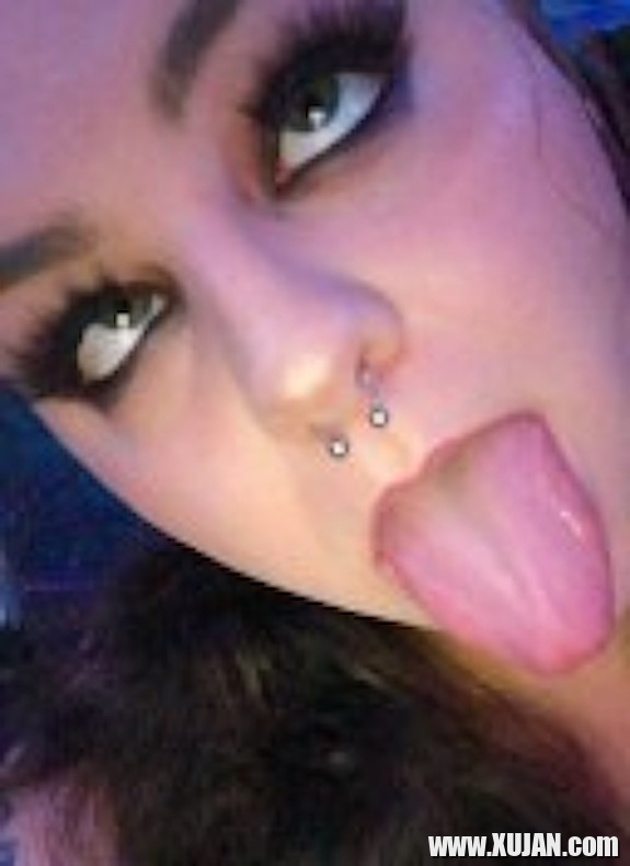 Whos A Good Dirty Little Slut Me - Photo #1055329