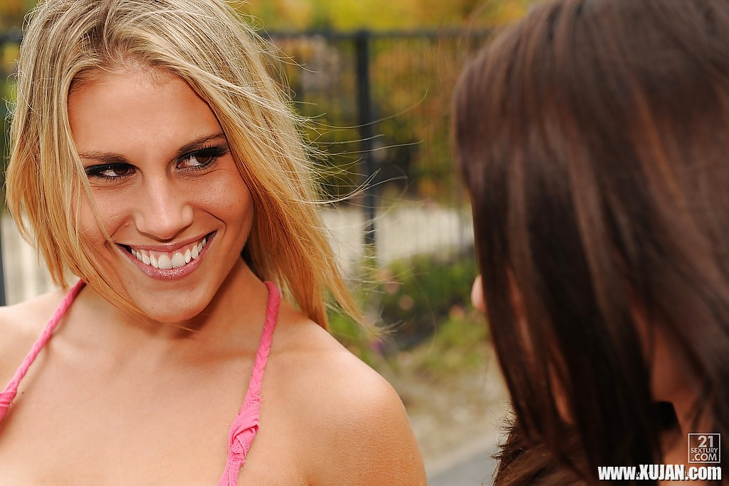 Charisma Capelli Alexa Nicole exploring lesbian pleasures outdoor - Photo #1056321