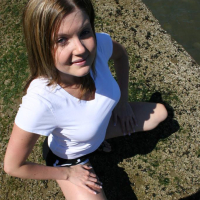 Pictures of teen Madison Summers flashing outside