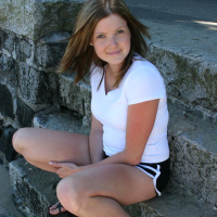 Pictures of teen Madison Summers flashing outside
