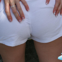 Pictures of teen model Madison Summers teasing at a park