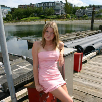 Pictures of Madison Summers flashing in public