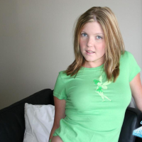 Pictures of teen babe Madison Summers exposing herself on the couch