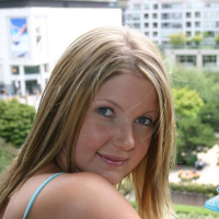 Pictures of Madison Summers teasing your cock in the back yard