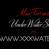 Mia Ferrari Underwater Swimming Pool Erotics