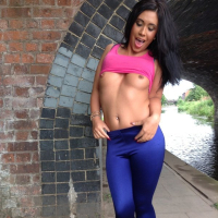 Brunette Hottie Hanna Shaw peeing in public Place