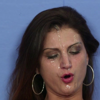 Eva has gone to a swingers club for the first time but soon lose